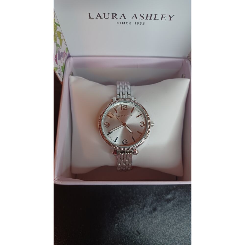 Laura Ashley Crystal Ball Mesh Bangle Silver Watch  BRAND NEW NEVER BEEN WORN